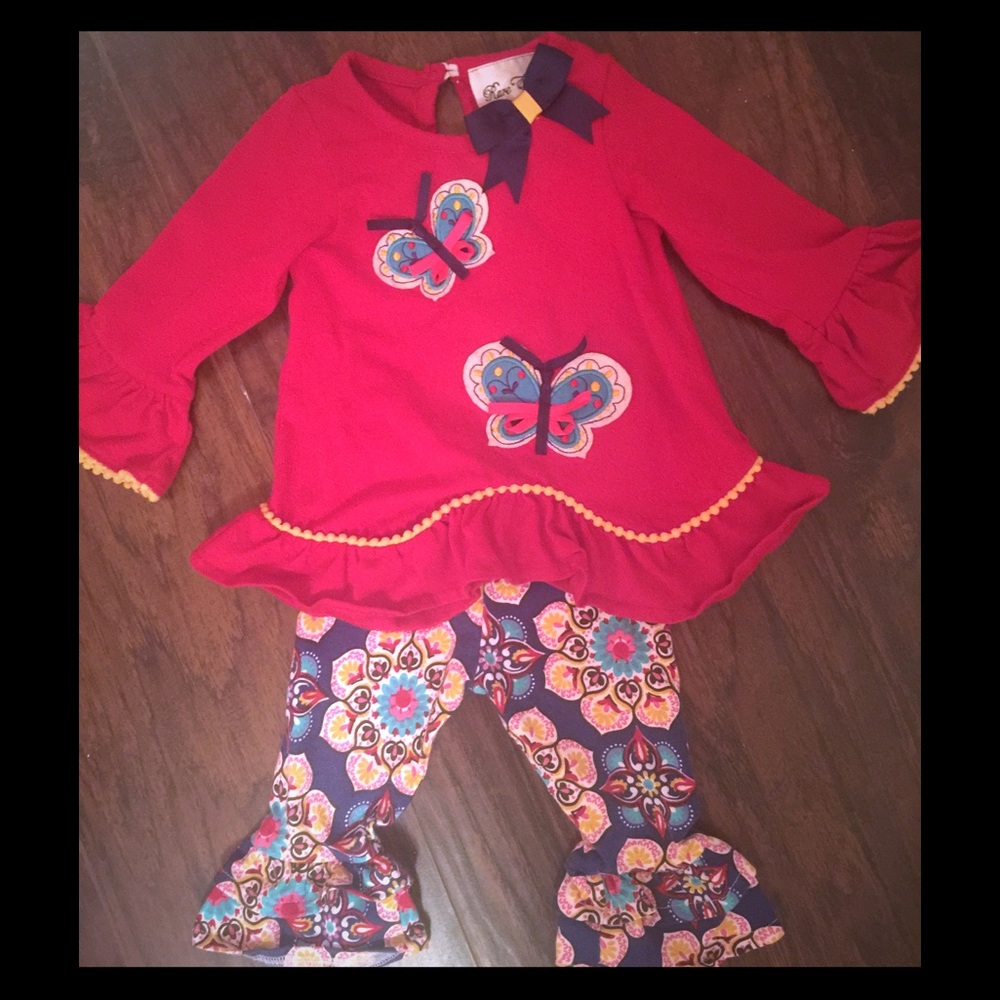 Rare Editions butterflies 🦋 Outfit 6/9 month